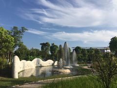 -上海滴水湖皇冠假日酒店