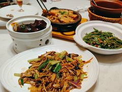 -小菜园新徽菜(无锡金悦广场店)