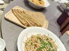 -小鱼故事海鲜饺子(立山店)