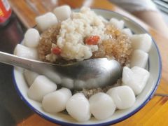 小汤圆冰沙-李子坝梁山鸡(李子坝大鸡哥店)