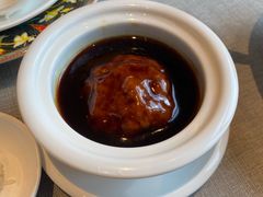 狮子头配米饭-羲和雅苑•北京烤鸭(平安国际金融中心店)