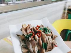 -墨脱石锅椰子鸡•香草鸭•东山羊(大东海店)