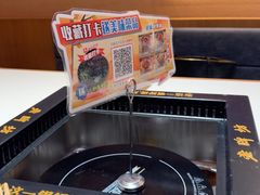-老牌坊云南鱼豆花火锅(哈西万达店)