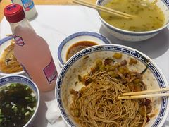 -鲁达面馆本帮风味(共康东路店)