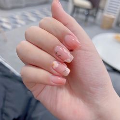 -手艺人不办卡美甲美睫