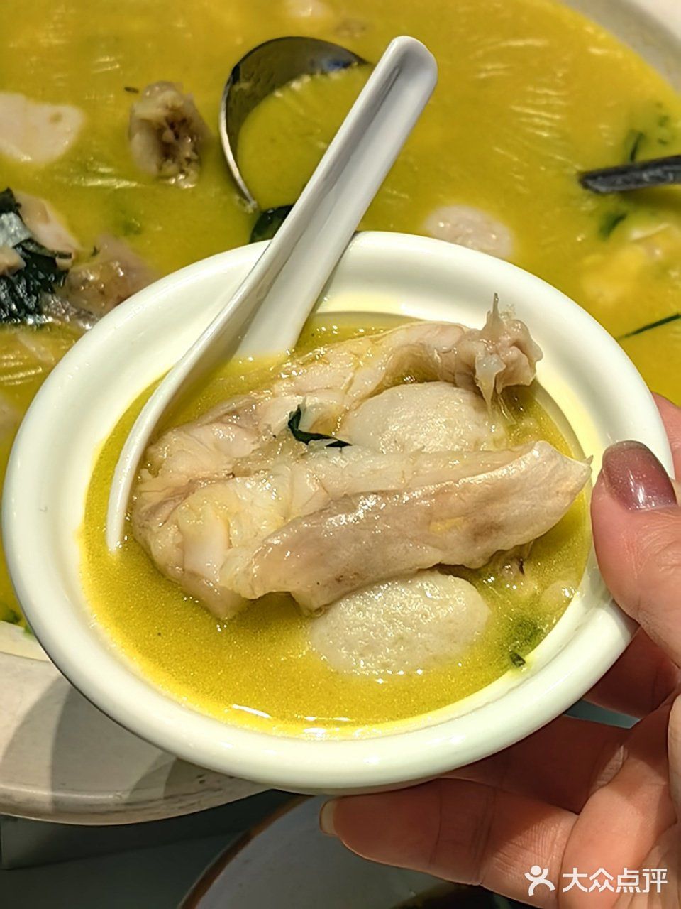 人生建议！吃完青山这家湘菜再去武汉站
