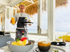 -The Sunny Side Cafe Station 1