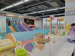 -孩子王童乐园(成都海滨城店)