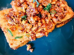 石屏豆腐-半山腰·云南菜(侨福芳草地店)