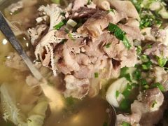 -全牛匠·乐山跷脚牛肉(新中关店)