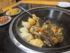 -东北铁锅炖鱼·大鹅·小鸡·排骨(五塔寺广场店)