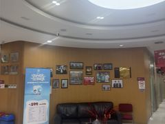 -雅悦齿科(顾村公园店)
