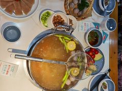 -潮汕酱记鲜牛肉火锅(欧尚店)