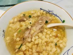 优质羊肉泡馍-同胜祥清真新豫菜(杜岭街店)