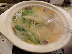 菌王翅汤涮时蔬-悦硒楼·新派恩施菜