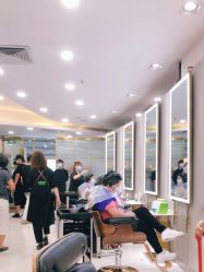 -八佰伴8008星级形象店