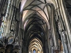-斯蒂芬主教座堂(Stephansdom)