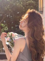 -TOP HAIR SALON