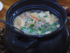 -皮蛋弟砂锅店(总店)