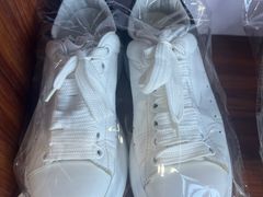 -翰皇直营洗衣洗鞋(望京鹿港店)