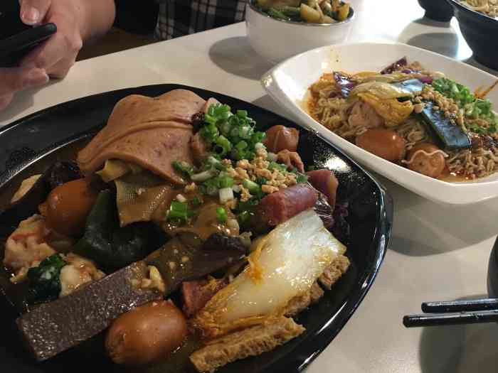 好在这家麻辣烫还算可以,有了一点点安慰 这家店就在汉光百货八楼美食