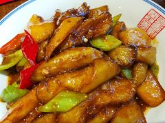 地三鲜-新兴园饺子馆(河南街店)