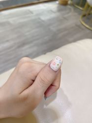 -UGIRL有个美甲