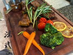 -大树餐厅(红旗街万达店)