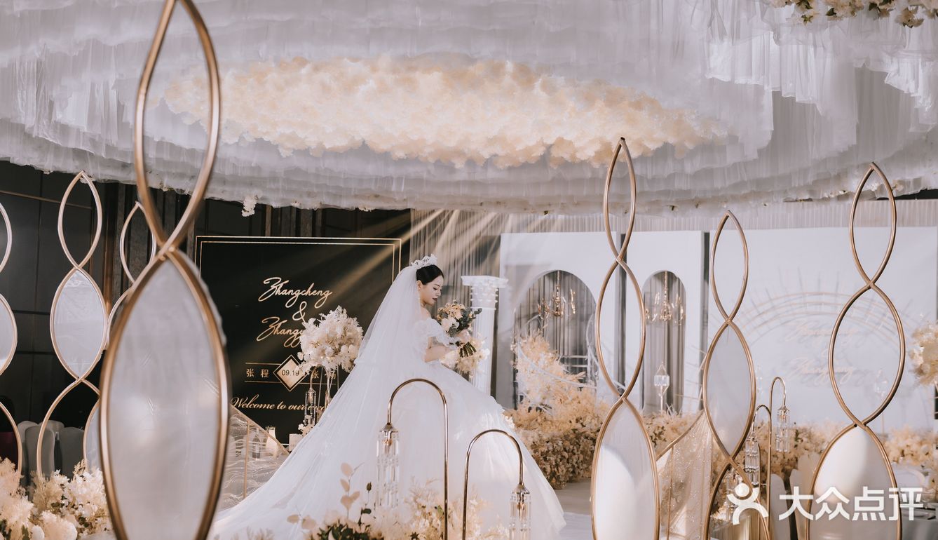 给你一场唯美浪漫的香槟金～