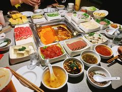 -海底捞火锅(荣盛广场店)