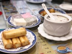 -广信牛奶甜品世家(台东店)