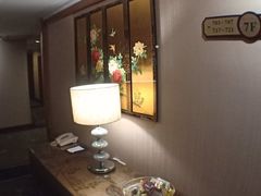楼道里送的小零食-厦门长升大酒店(原厦门华美达长升大酒店)