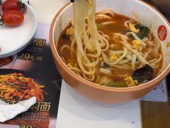 -初晋·山西地道刀削面.晋北莜面香(星耀城店)