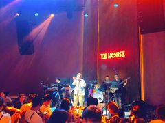 -TZ House音乐现场(来福士中心店)