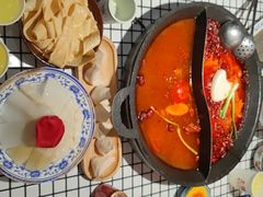 -董眼镜火锅(洪崖洞总店)