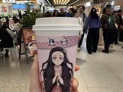 -瑞幸咖啡(纽宾凯酒店新华路店)