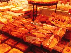 -巴黎贝甜(大宁国际商业广场店)