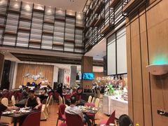 -飨食汇全日制餐厅·昆山皇冠假日酒店(九方店)