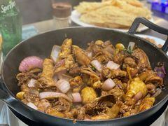 -胡须佬鸡煲四季火锅店(石厦西村直营店)