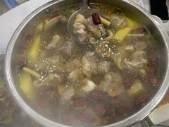 -广宁炭炉鸡煲·富临门饭店