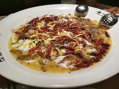 豪华版酸菜鱼-太二酸菜鱼(汕头苏宁广场店)