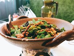 -丹江口渔村·湘味厨房(桃园店)