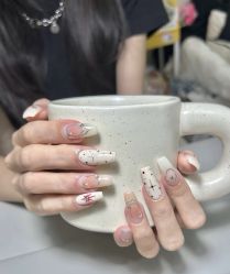 -斯馨·健康美甲美睫