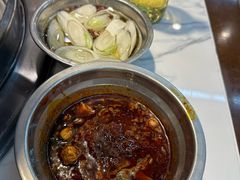 -地锅公社·现炒地锅鸡·地锅鱼·夜宵(罗锦路店)