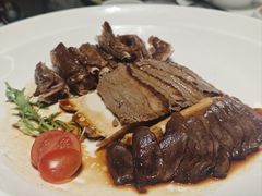 -红鼎豆捞·非遗鲍皇汤火锅(宝丰路店)