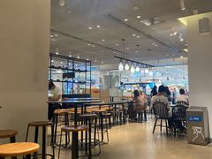 大堂-喜茶(深圳东门1234店)