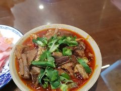 -谢老五跷脚牛肉·非遗传承店
