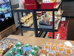 面包甜点陈列柜-85度C(上海茶陵北路店)