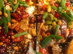 -鸣记脆皮烤鱼·海鲜烤鱼(三八广场店)
