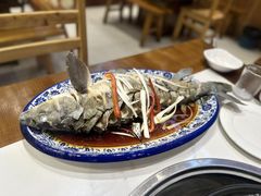 -乡土特色.冷锅鱼.牦牛肉火锅
